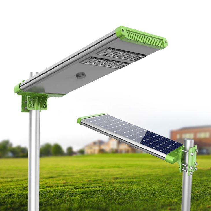 Lumină stradală solară cu LED All In One