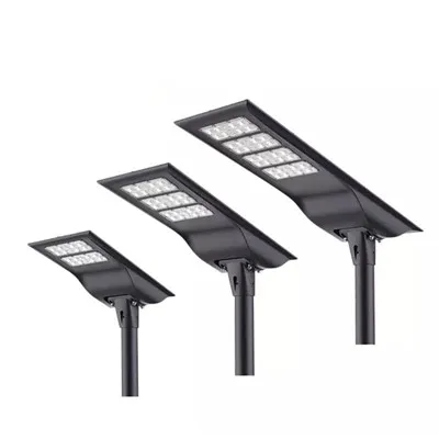 Lumină stradală cu baterie solară